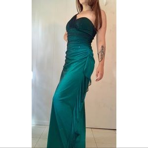 Floor Length Single Shoulder Strap Dress